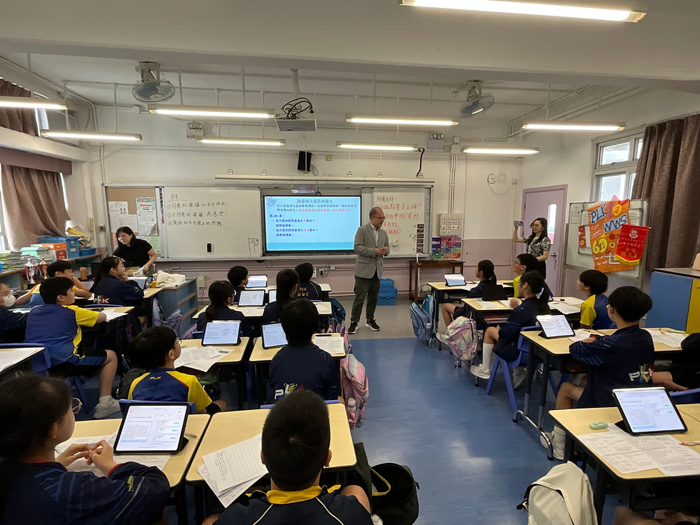 保良局黃永樹小學 mAI Mind開放課堂,香港理工大學 祝新華教授觀課後和學生講話