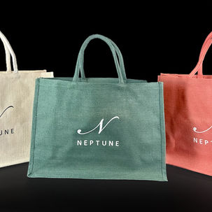Fleet Luxury’s Eco-Friendly Tote Bags: Sustainable Packaging Solutions