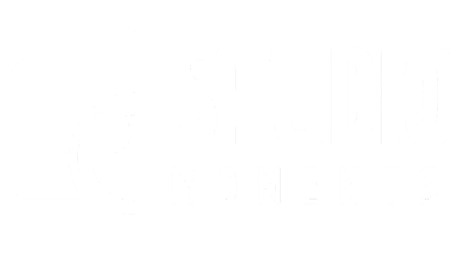 logo_estudio_moments_branco.png
