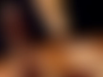 How chess pieces move. How to play chess. Demonstrations and mini games showing exactly what you need to know. Also includes rules of play.