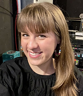 Christina M. Woolard Vidas Privadas.png