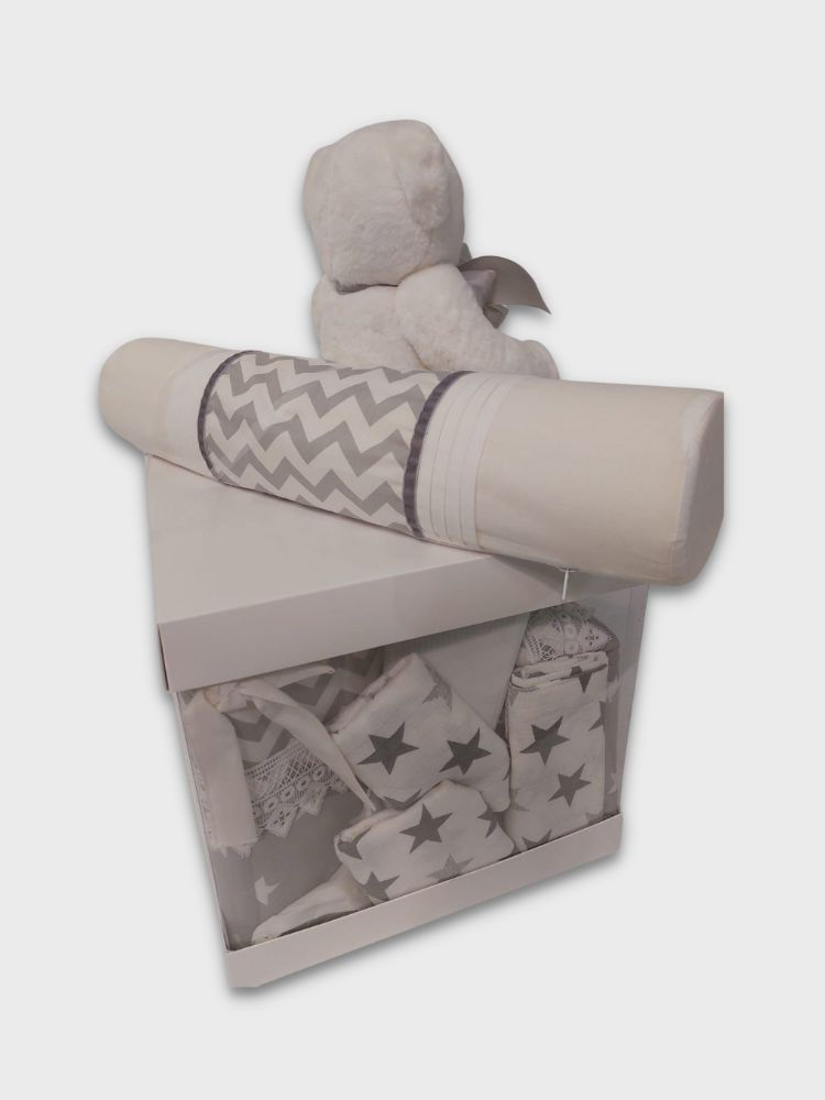 תמונה ממוזערת: עיצוב הולדת הבן סט עריסה, כרית גליל תואמת, דובי וחיתולים