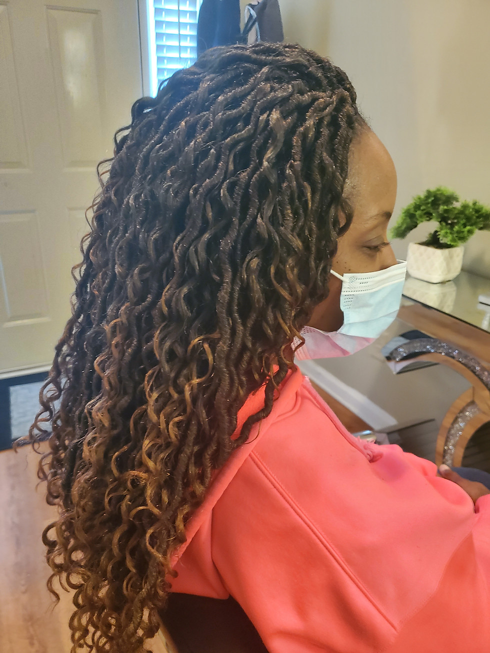 Thumbnail: stitch braids