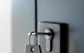 key-lock-black-hardware-minimal-door_169016-68987.jpg