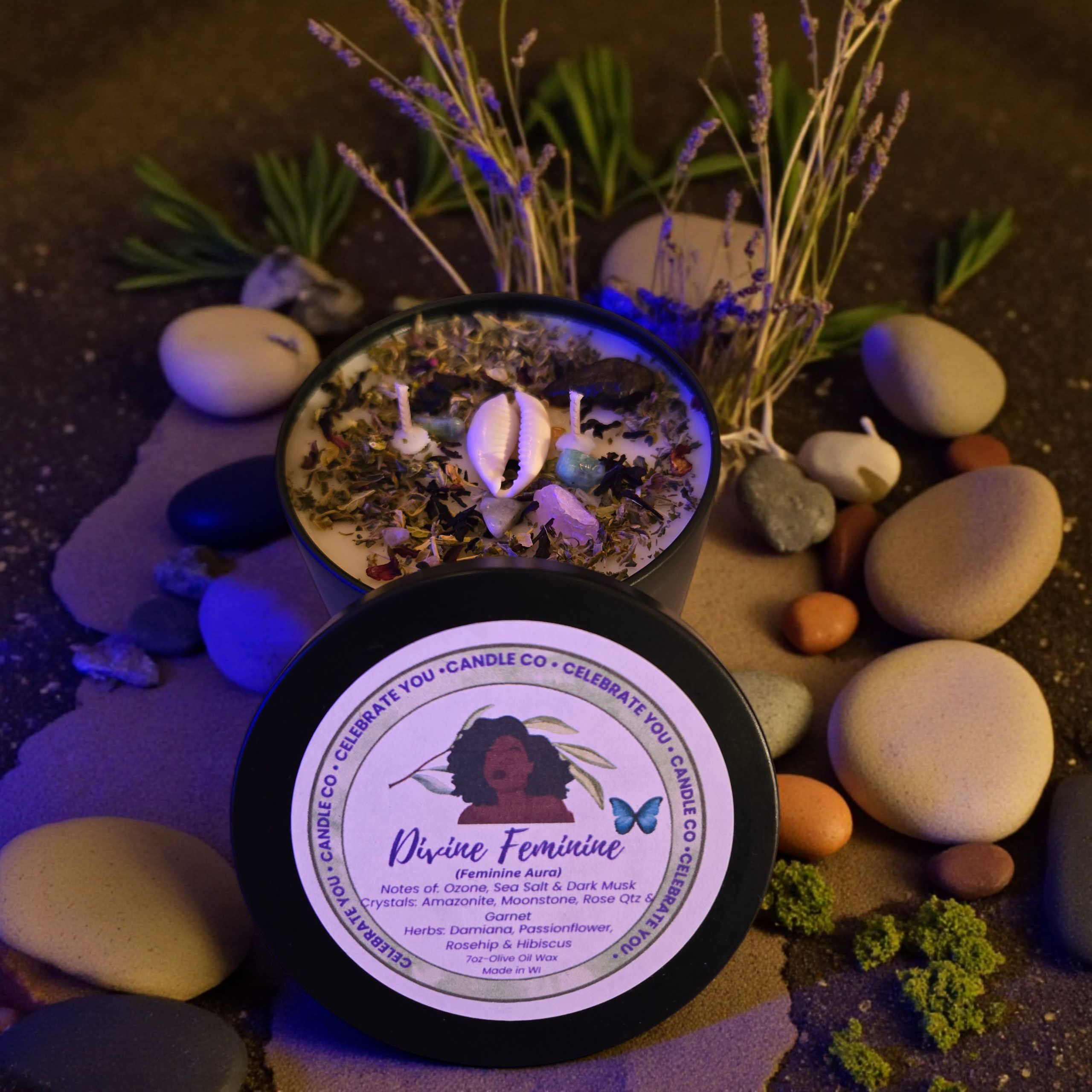 Devine Feminie | Notes: Ozone, Sea Salt & Musk