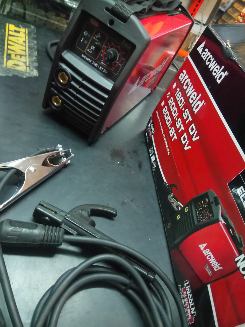 Soldadora Inverter lincoln