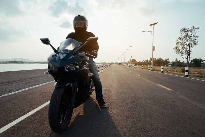 5-formas-gastar-pouco-seguro-moto
