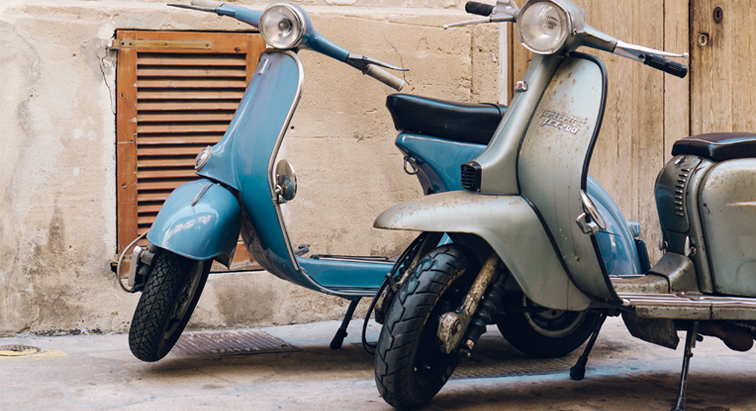 Como contratar um seguro de moto antiga?