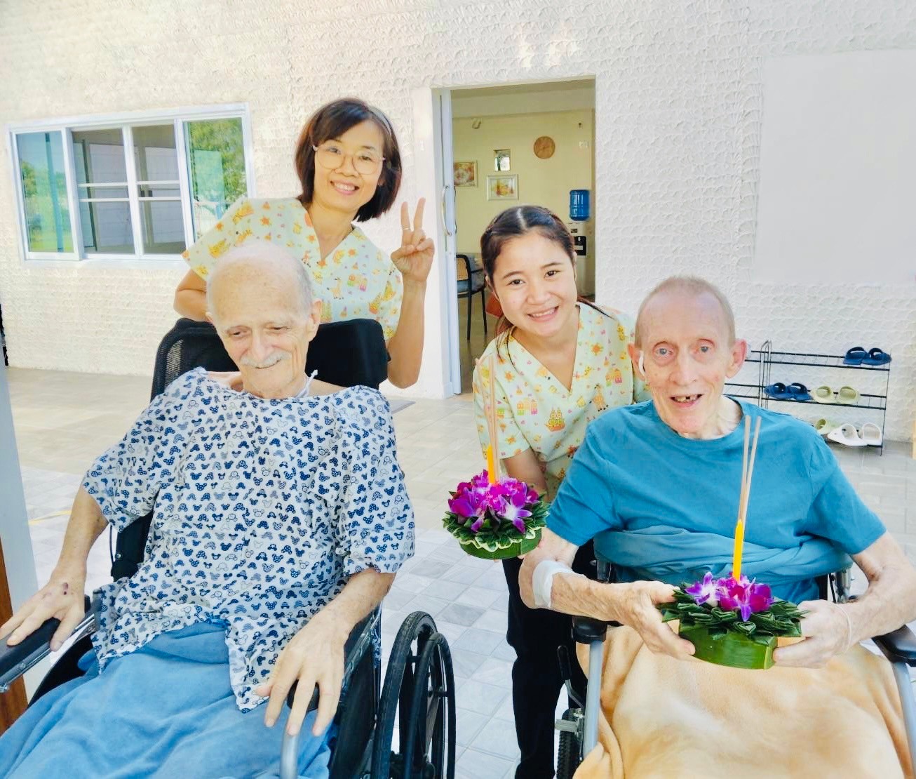 กิจกรรมประเพณีลอยกระทง บรรยากาศอบอุ่นที่สราญรมย์ เนอร์สซิ่งโฮม เชียงใหม่
