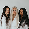 auntieee85_43269_hispanic_white_woman_and_black_hair_models_wit_a0ae707d-41ba-4336-9093-1c