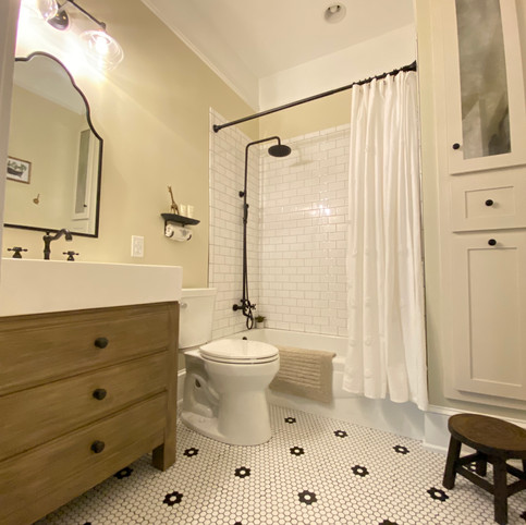 heatherhomes.clausenbathroom5.jpeg