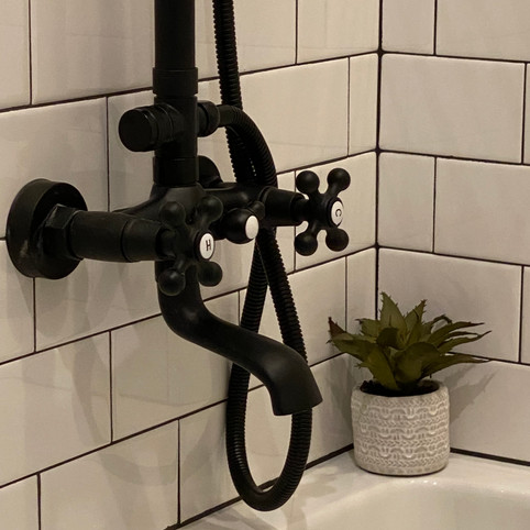 heatherhomes.clausenbathroom19.jpeg