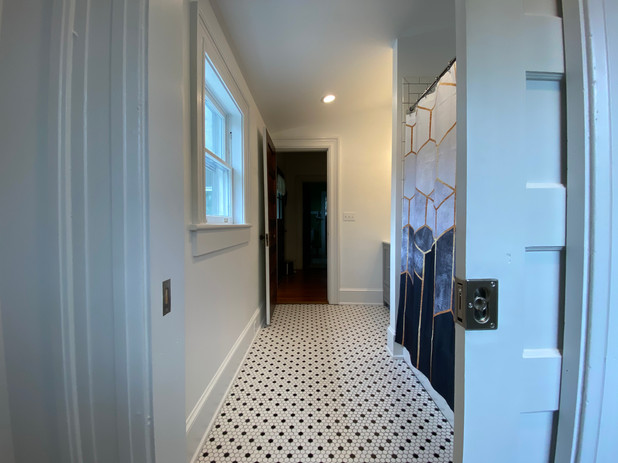 heatherhomes.bathroom7.jpeg