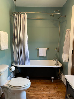 heatherhomes.sullivanbathroom12.jpeg