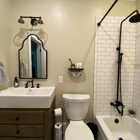 heatherhomes.clausenbathroom12.jpeg