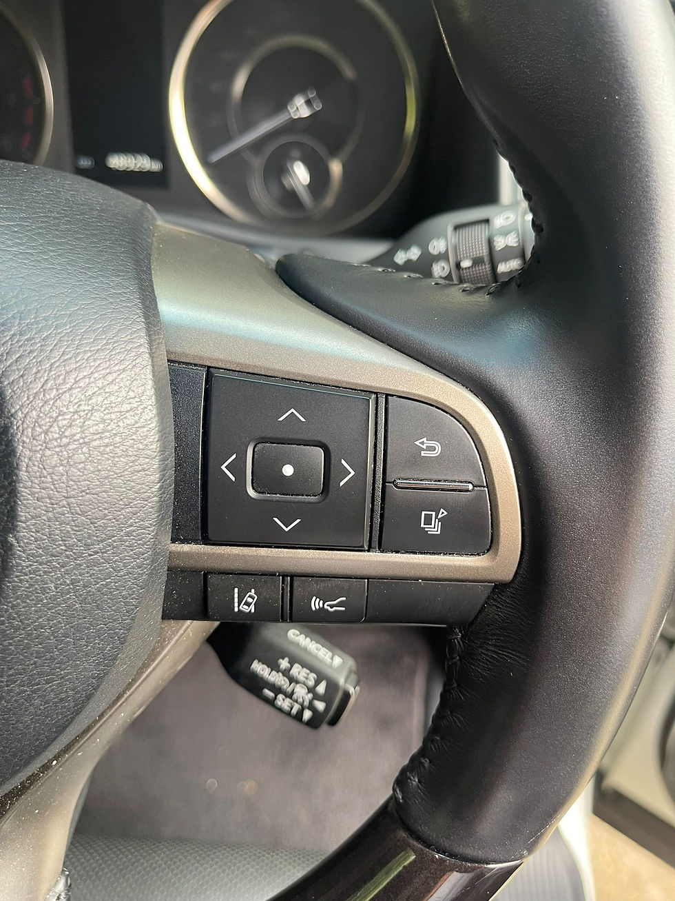 縮圖：2020 LEXUS L350 4座豪華版