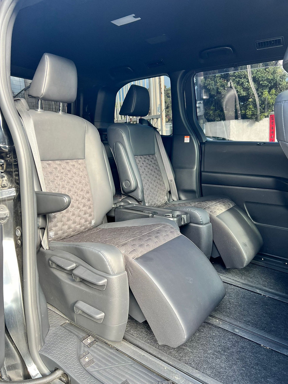 縮圖：2023 TOYOTA VOXY HYBRID SZ