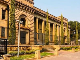 Die Valke is 'n verbeurdverklaringsbevel in 'n veediefstalsaak toegestaan