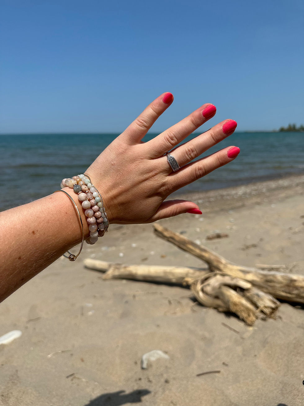 Thumbnail: Ripple Wave Gold Bangle ༄