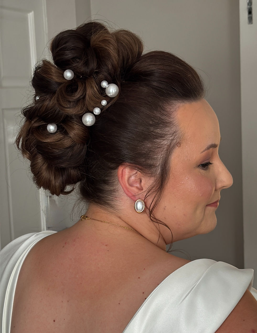 Timeless Bridal Beauty for Elopements