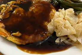 Traditional Chinese cuisine offers a wide variety of vegetarian dishes rich in flavor and nutrients