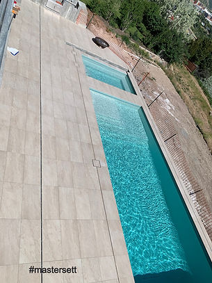 large format paver pool patio complete_e
