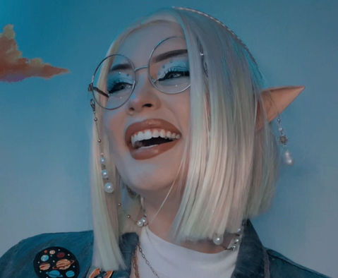 Adaine Abernant from Dimension 20’s Fantasy High