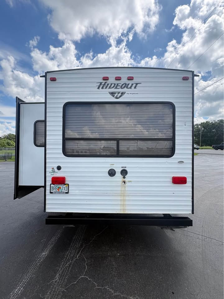 Thumbnail: 2015 Keystone "Hideout" (TT)