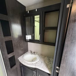 Thumbnail: 2019 Gran Design  "Imagine"