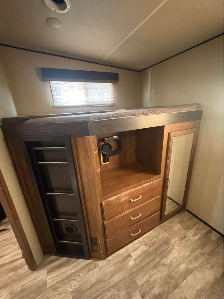 Thumbnail: *Labor Day Sale* 2019 Grand Design "Reflection"  (Fifth Wheel)