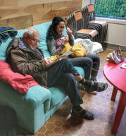 1651081122516-01.jpg