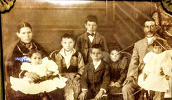 Familia de Joaquin y Trinidad_edited