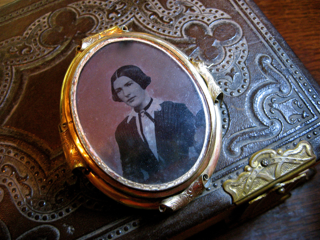 A Touch of Class Estate Sales