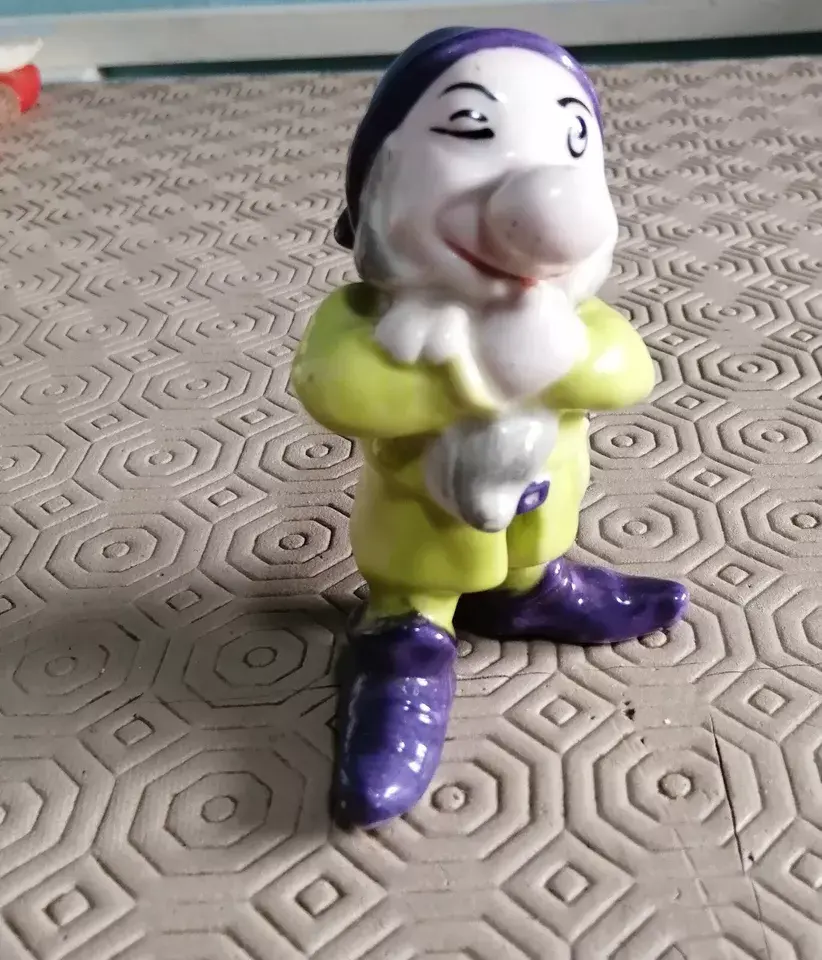 Front view of the A Little Cheeky Dwarf Ceramic