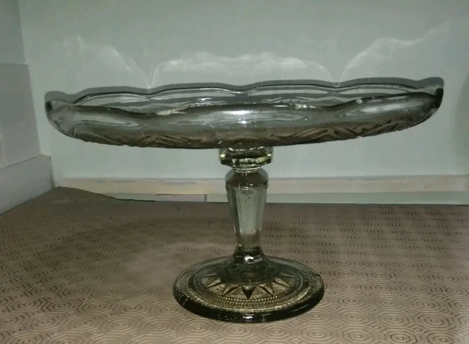 Front view of the Vintage Clear Cut Glass Round Cake Stand
