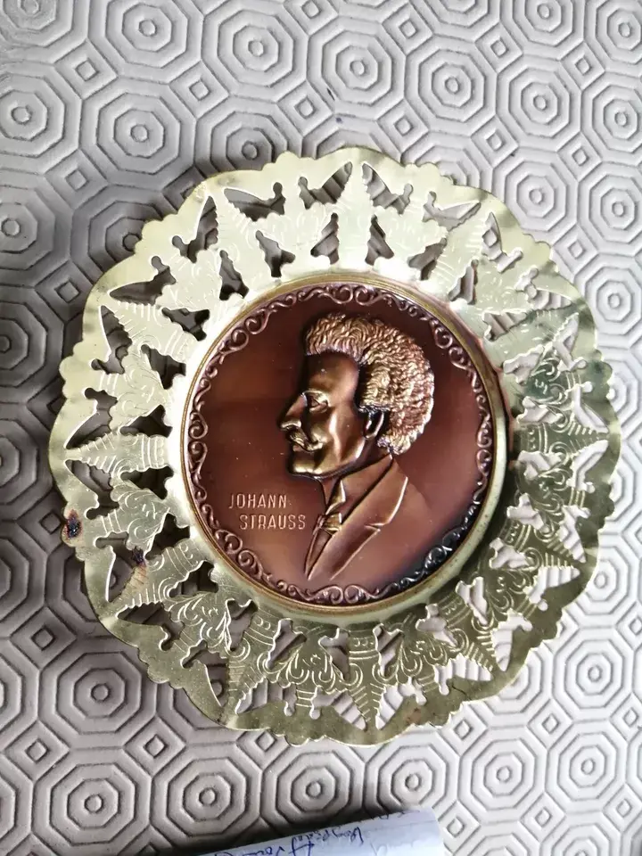 Top view of the Johan Strauss Brass Plaque