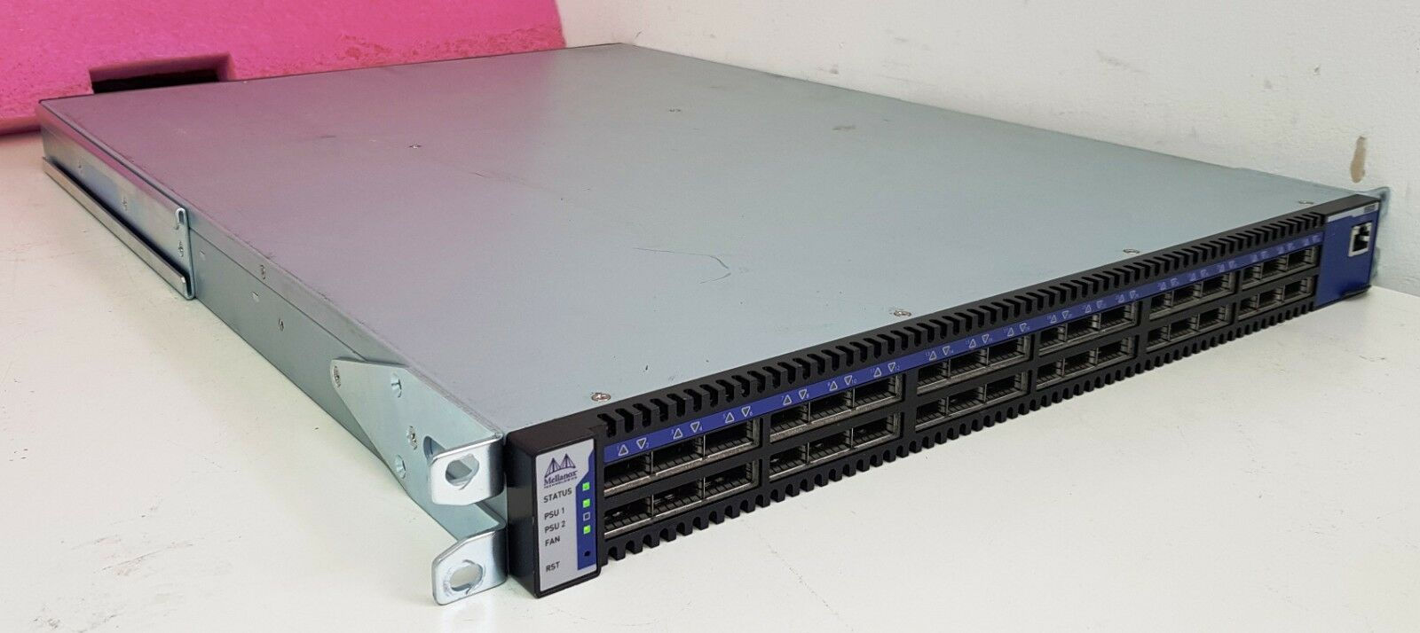 NVIDIA Mellanox® MIS5025Q-1SFC InfiniScale IV 36-Port QSFP QDR IB Switch 1U