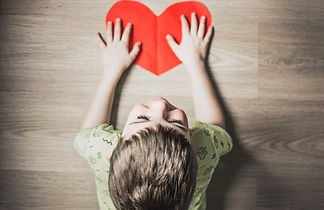 enfant avec un coeur duo lp pro anti poux maroc