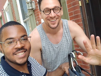 Former Obama White House Staff Member Donates Suits to DonCARES