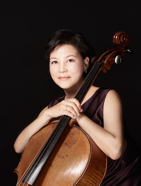 Cellist Sarah Hong