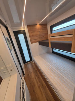 New Marina 300