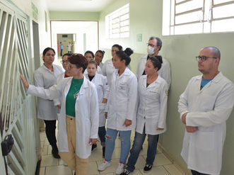 HOSPITAL MAHATMA GANDHI RECEBE VISITA TÉCNICA DE ALUNOS DA UNIVERSIDADE BRASIL DE FERNANDÓPOLIS-SP