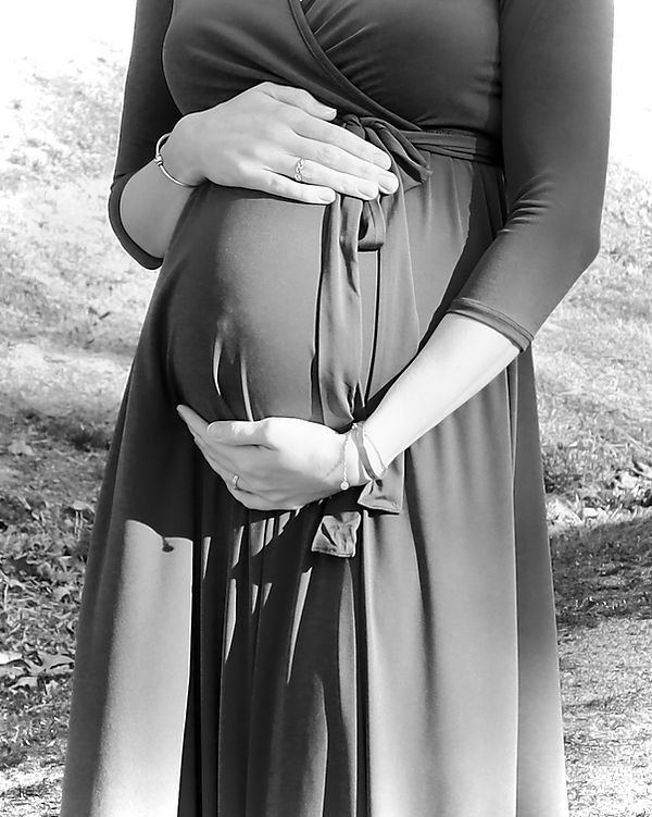 Late pregnancy belly