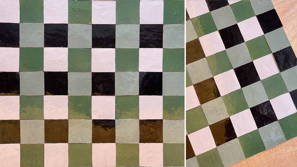 Thumbnail: Square 4 - Pitch black