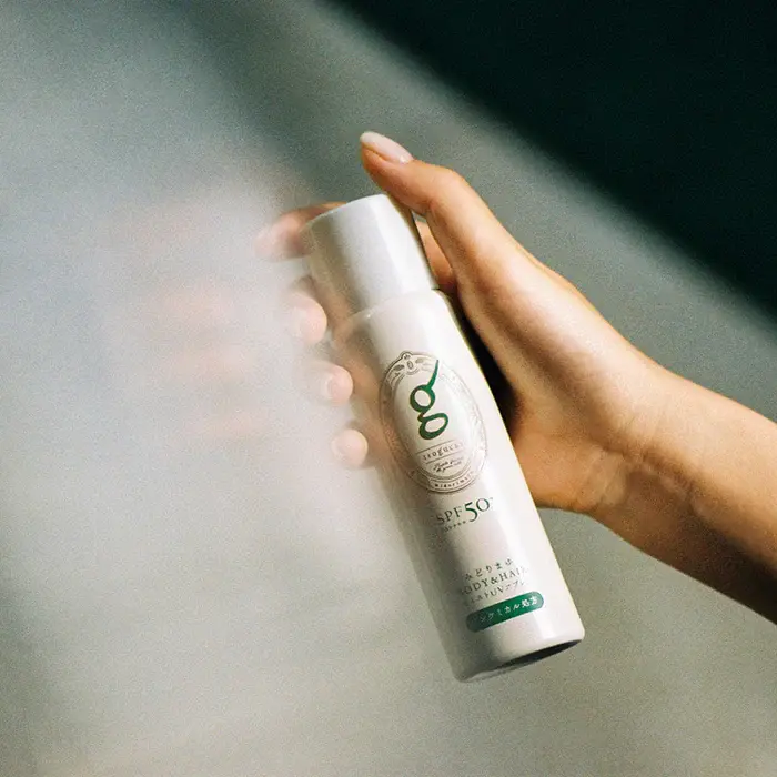 サムネイル： itoguchi みどりまゆ BODY & HAIR モイストUVスプレー SPF50＋ PA++++ 60g