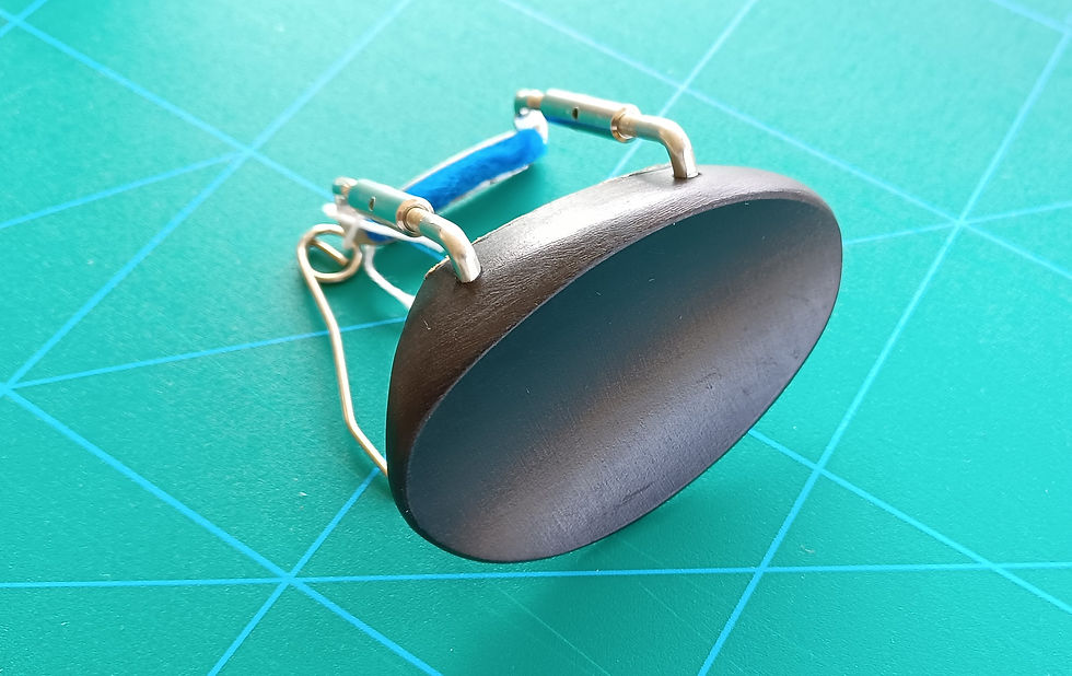 Miniatyrbild: Hakstöd för violin i ebenholtz 69x42 mm