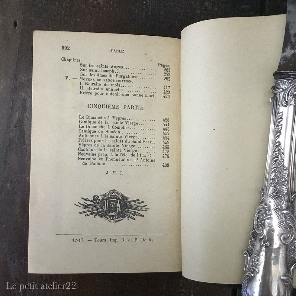サムネイル： フランス アンティーク本 古書  MANUEL DE PIETE A L'USAGE DES ENFANTS DE MARIE 12.2 cm