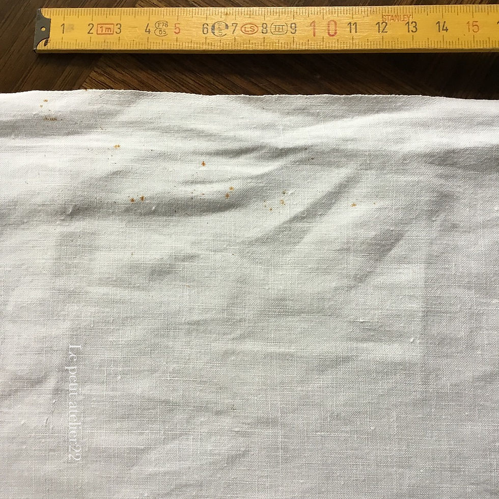 サムネイル： フランス アンティークリネン カフェカーテン/チェストカバー カットワーク タッセル  オフホワイト  54 x 162 cm