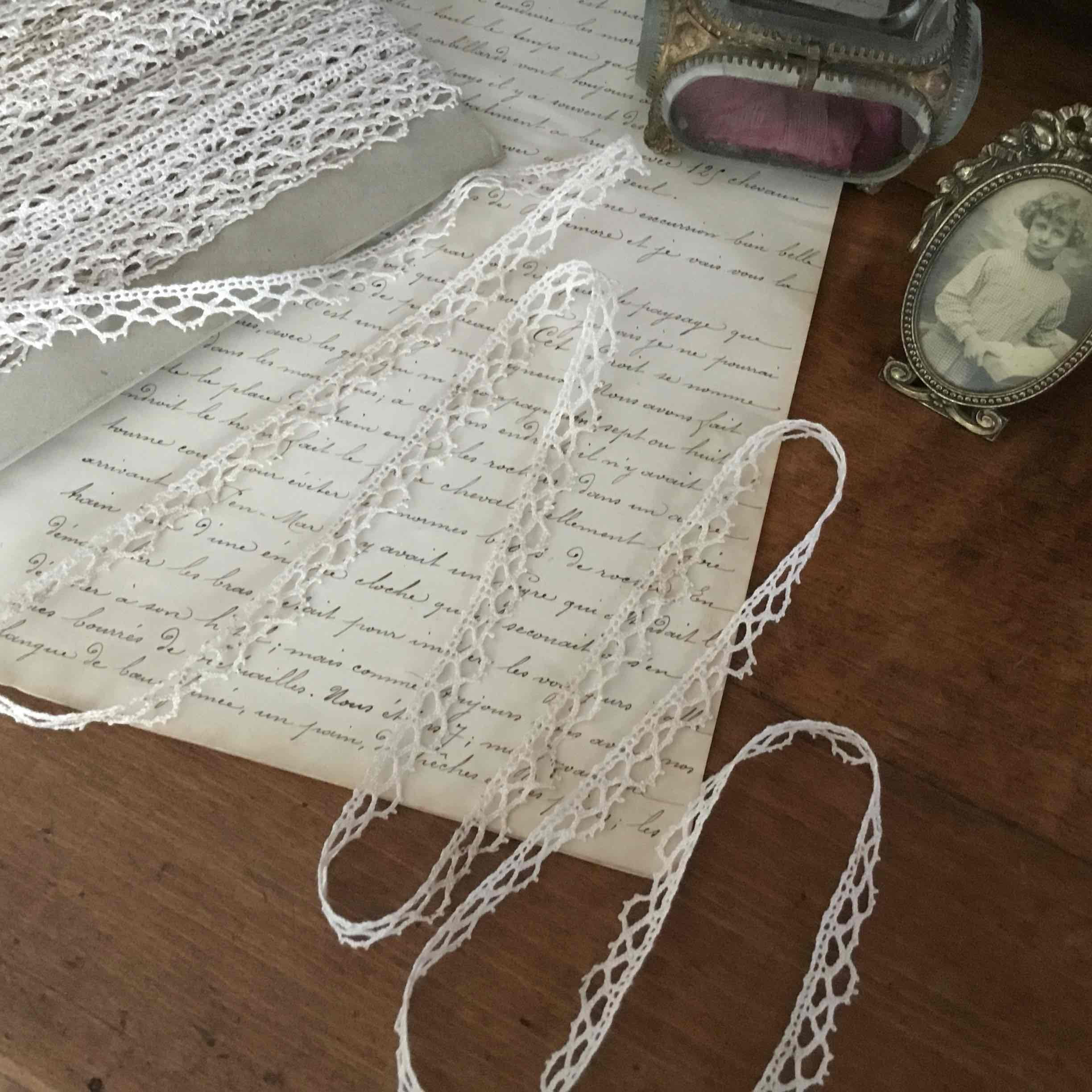 (50cm単位)(残25) フランスアンティークレース Lot1-No 57 幅1.2