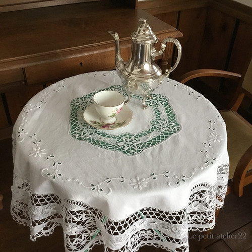 フランスアンテークテーブルクロス 円形) フランス アンティーク リネン テーブルクロス ボビン